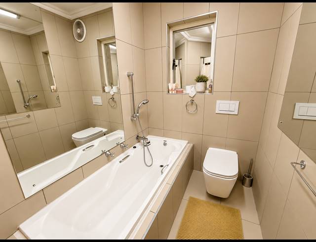2 BEDROOM APARTMENT FOR SALE IN NORTHCLIFF